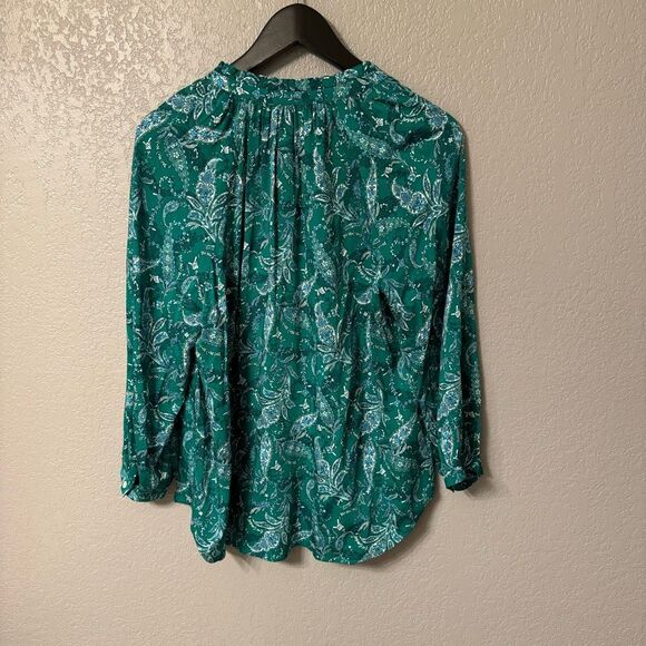 J.Jill Green Paisley Ruffled Satin TopNew with Tags - Picture 2 of 5